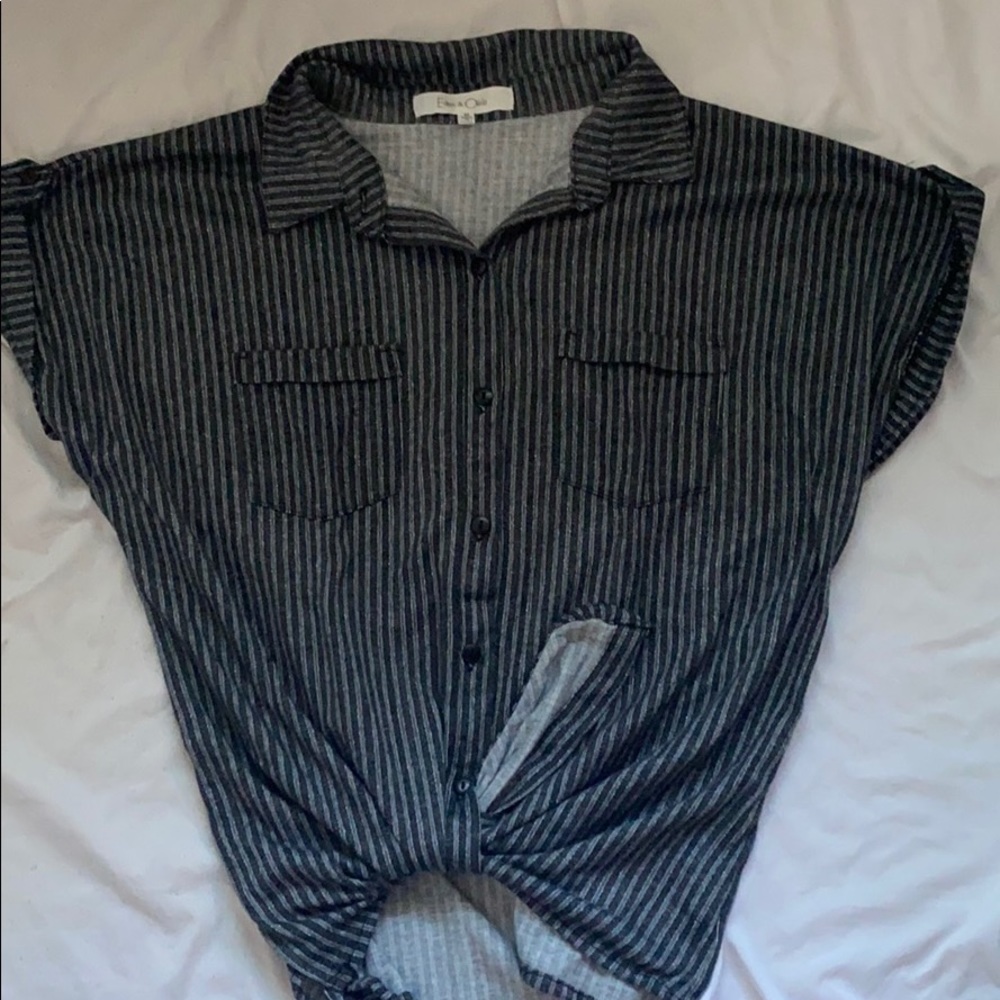 Black and gray stripe button up